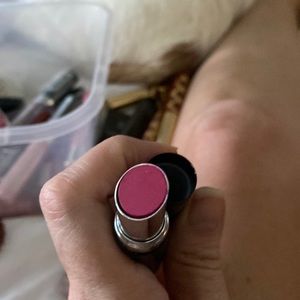 New Laura Geller Pucker Up Lipstick in Petal
